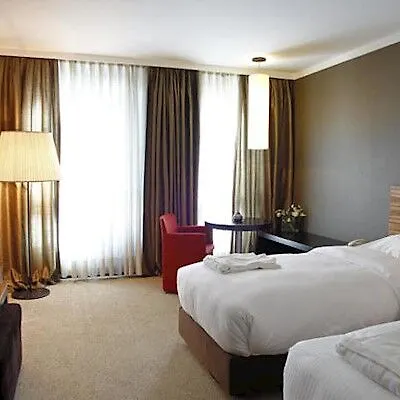 Bentley By Molton Hotels